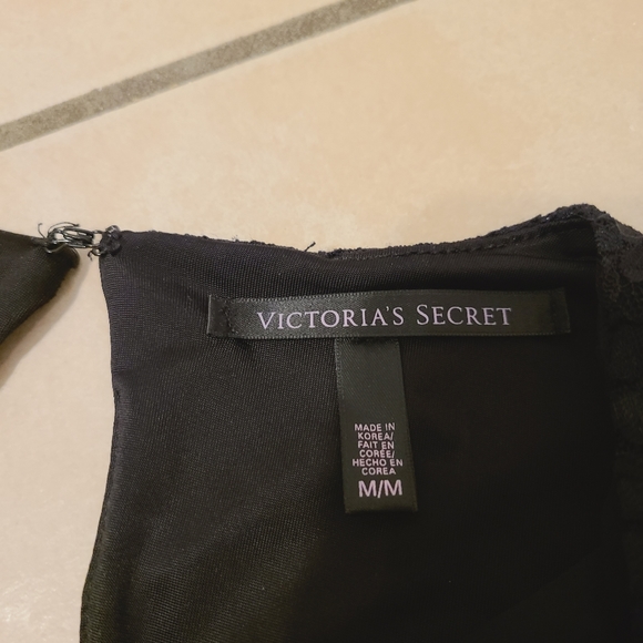Victoria's secret lace dress - Picture 6 of 10